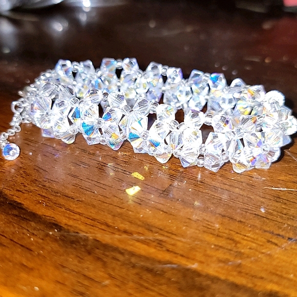 Cute white holographic silver color bracelet - Picture 1 of 6